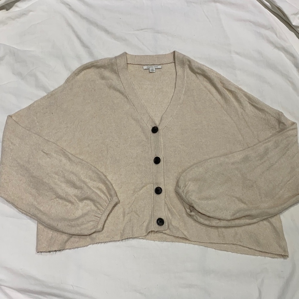 American Eagles Cropped Cream Cardigan